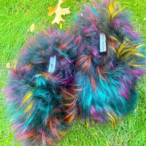 Steve Madden slippers never worn